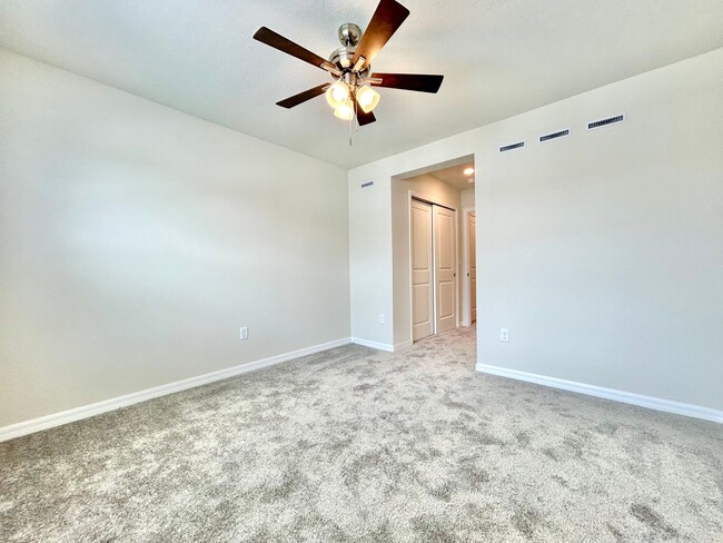 Building Photo - Live in style: Family-friendly 3BR, 2.5BA ...