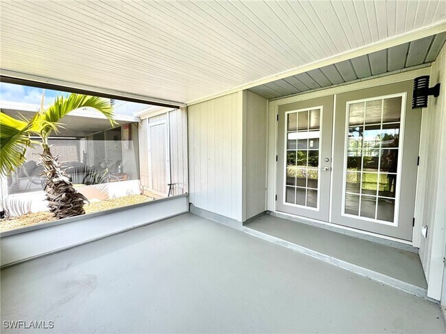 Building Photo - 16080 Dublin Cir