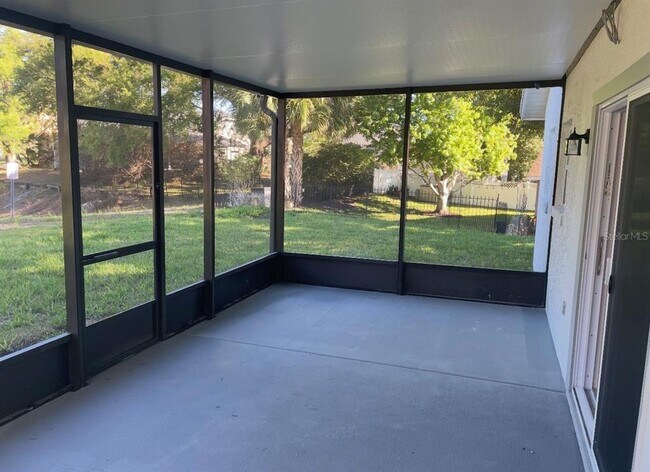 Building Photo - 7235 Hunterdon Dr