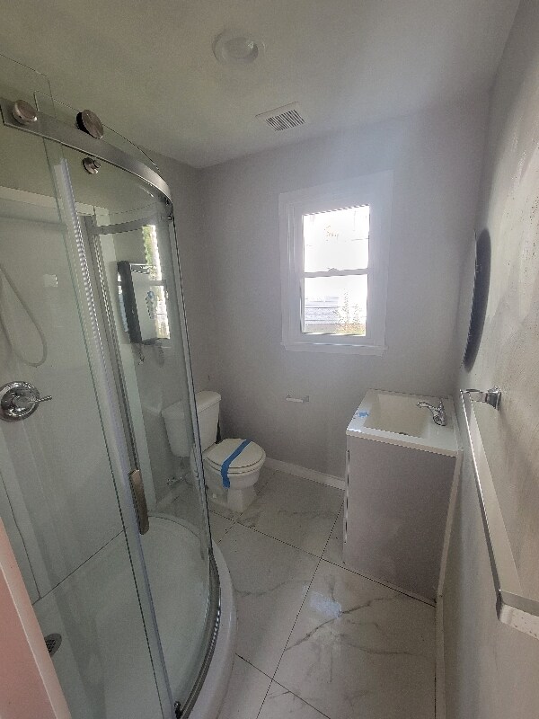 Building Photo - 410 Middlesex St