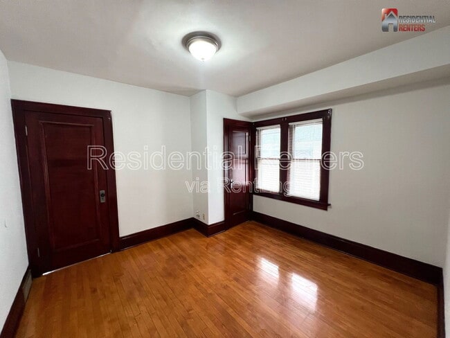 Building Photo - 2730 N 47th St