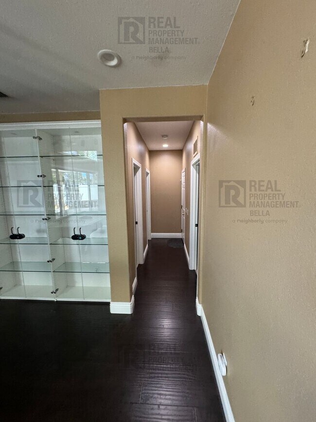 Building Photo - Spacious Murrieta Home with Pool, Spa, Firepit & Backyard Entertaining