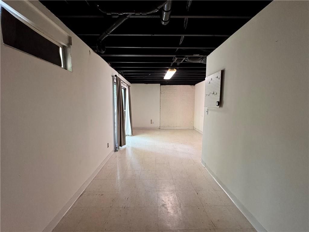 Building Photo - 440 Hembree Forest Cir