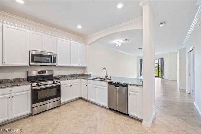 Building Photo - 17596 Woodland Ct