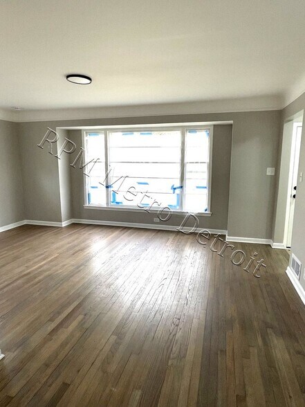 Building Photo - 20201 Grandville Ave