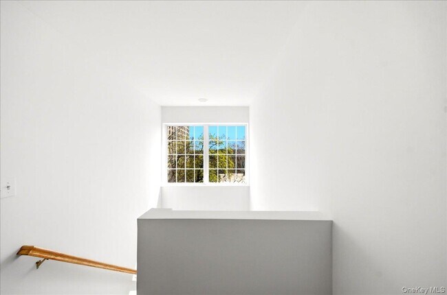 Building Photo - 82 Morningside Ave