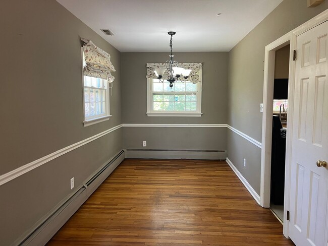 Building Photo - Beautiful 3 bedroom Home in Manheim Township!