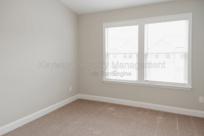 Building Photo - 4508 Chestnut Trl