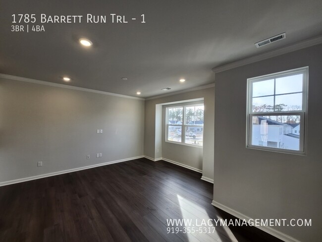 Building Photo - 1785 Barrett Run Trl