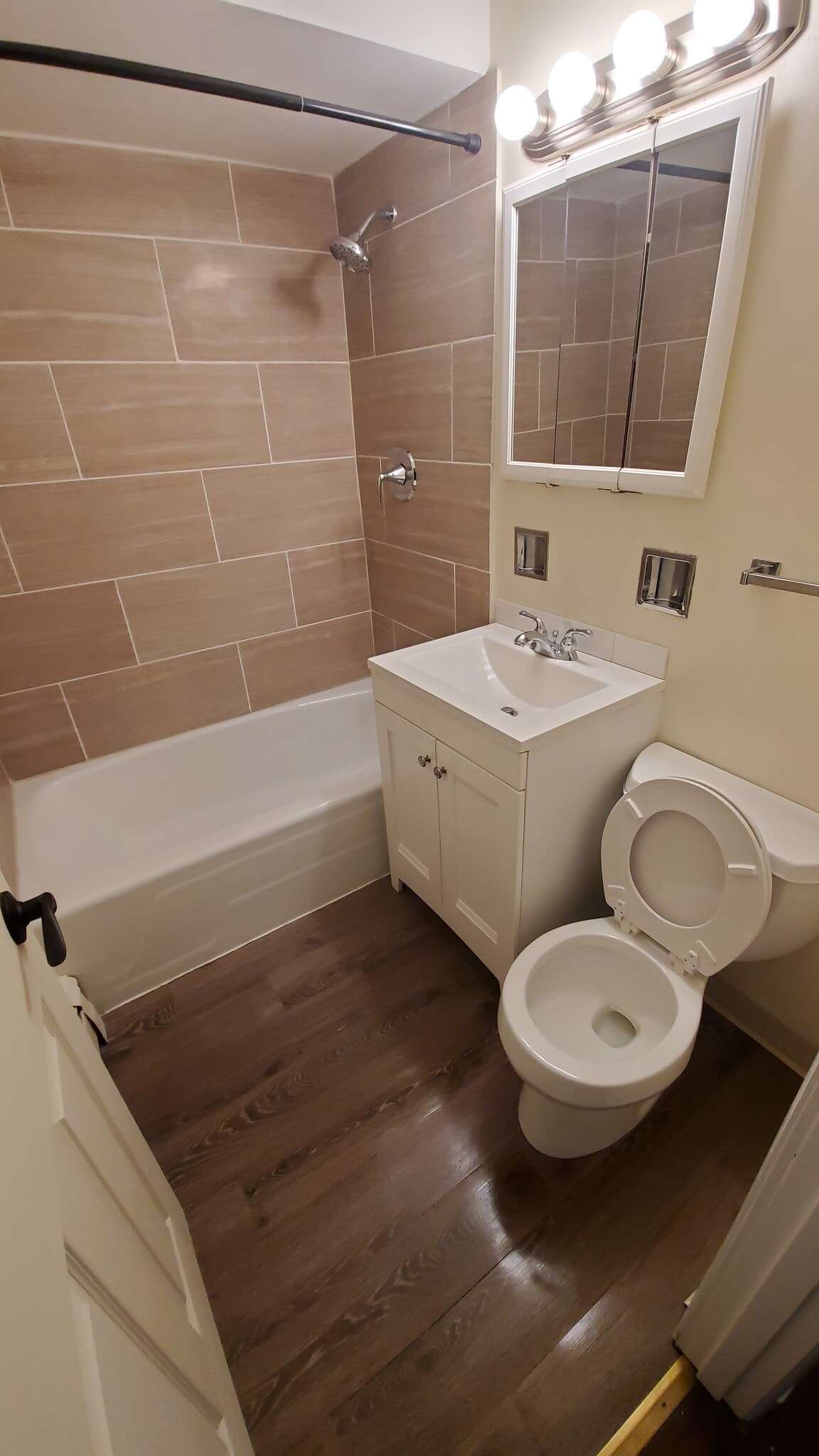 Bathroom - 343 E 107th St