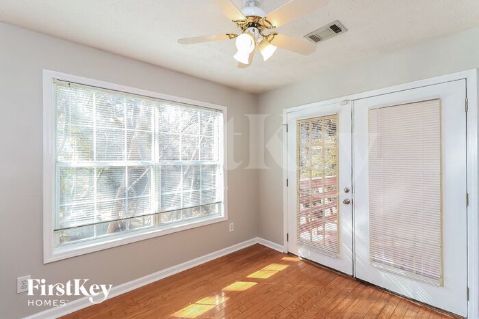 Building Photo - 3138 Evonshire Ln