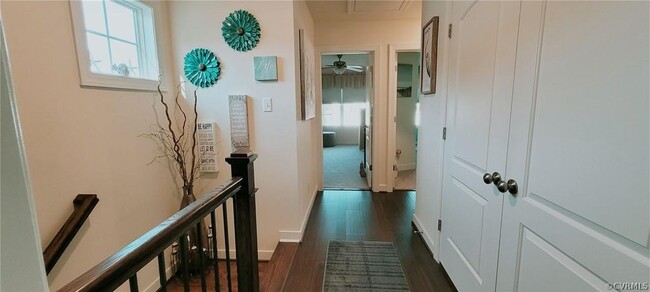 Building Photo - 7358 Pebble Lake Dr