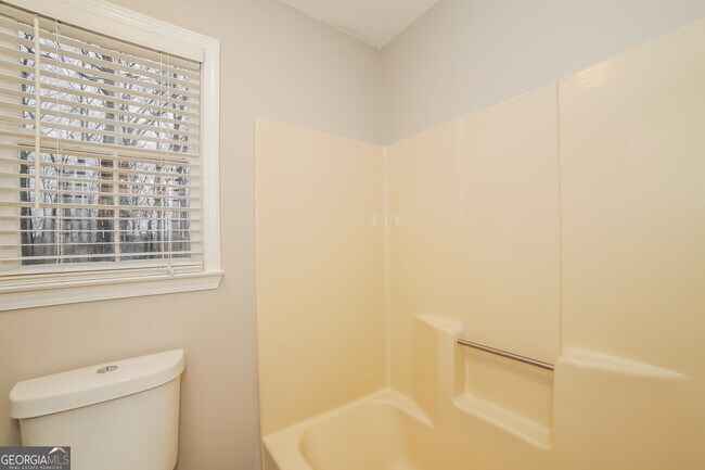 Building Photo - 172 Corley Cir