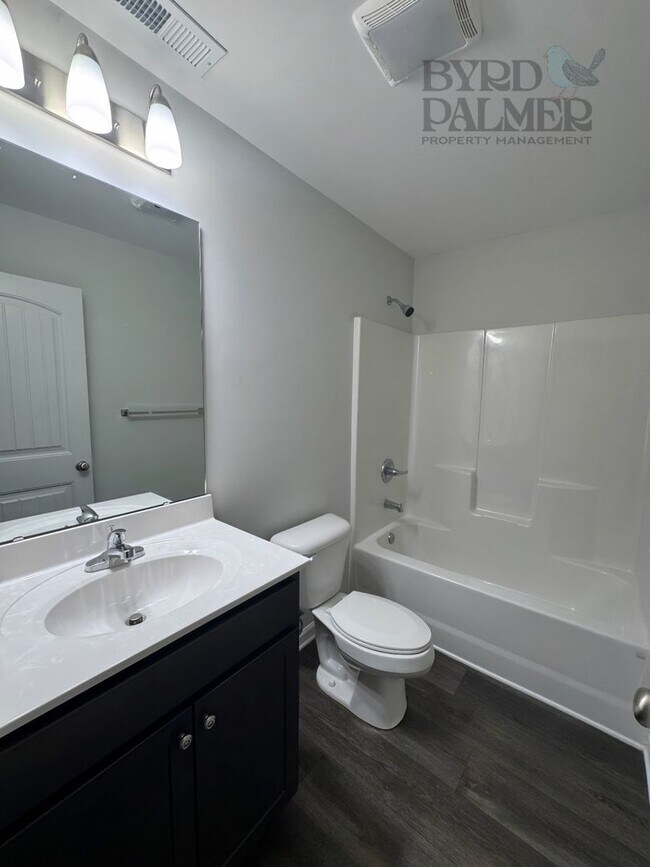 Building Photo - TURNING STONE