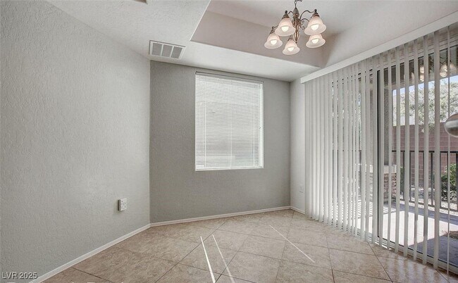Building Photo - 6868 Sky Pointe Dr