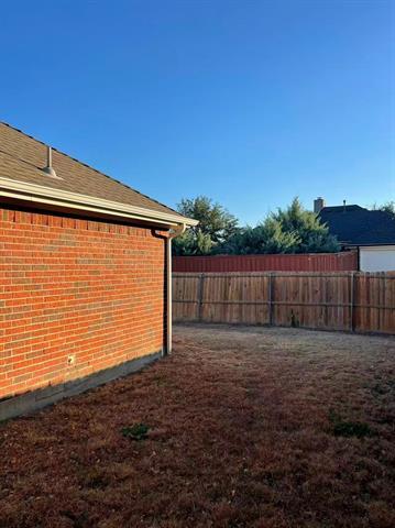 Building Photo - 3783 Musketeer Dr