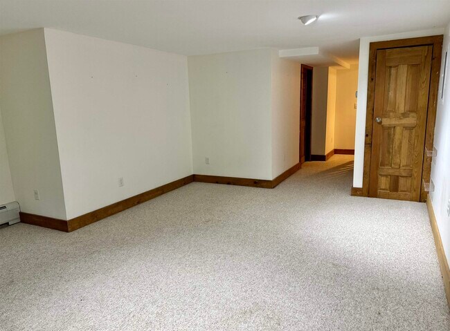 Building Photo - 34 Brookside Dr