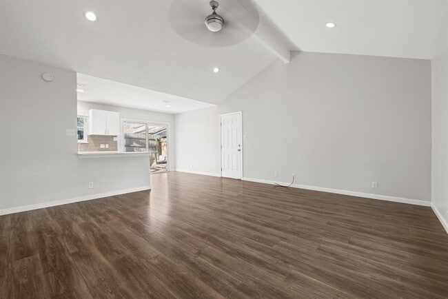 Building Photo - 3201 Mossrock Dr
