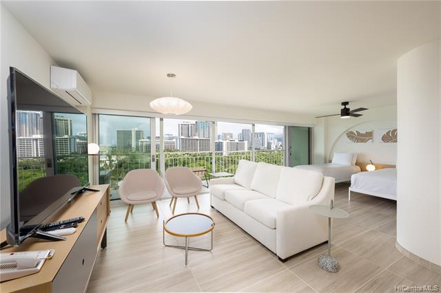 Building Photo - 2161 Kalia Rd