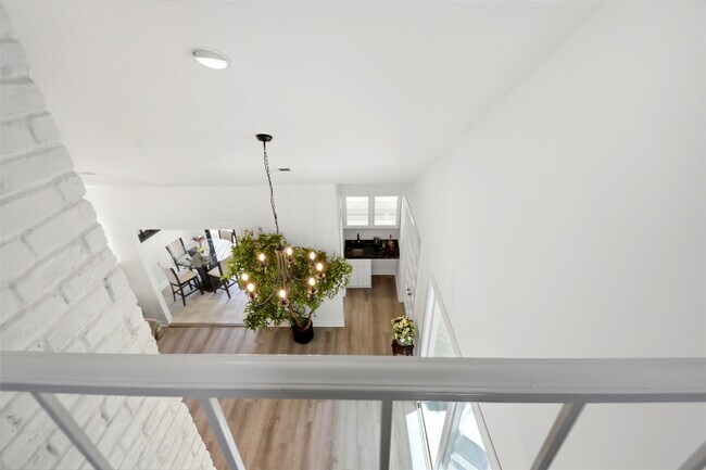 Building Photo - 9407 Denbury Way