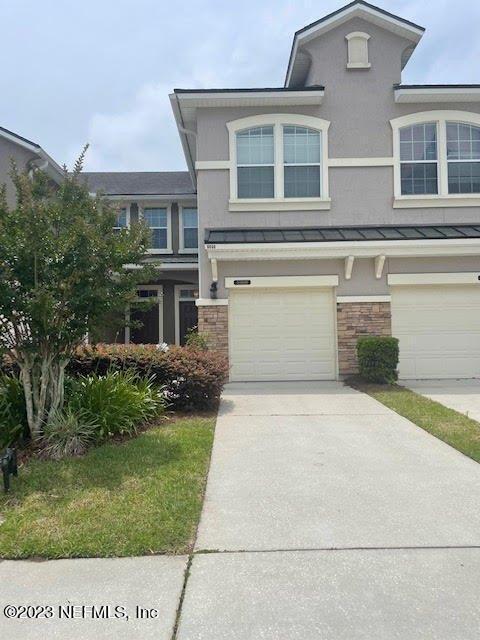 Building Photo - 6060 Bartram Village Dr