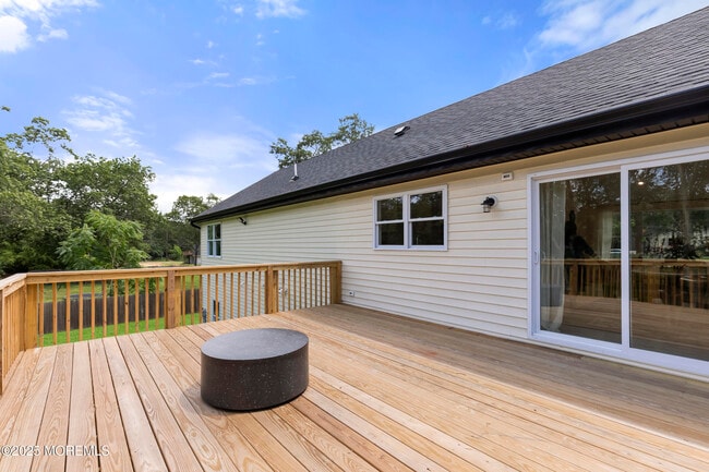 Building Photo - 1406 Transit Ave