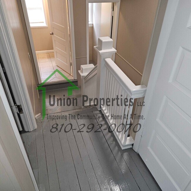 Building Photo - 516 Glenwood Ave