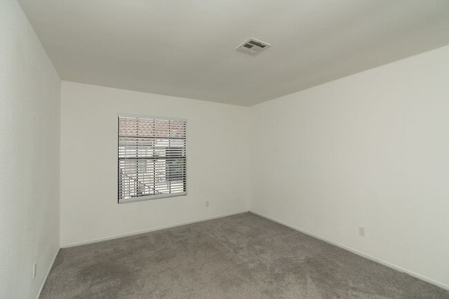 Building Photo - ***RANCHO PENASQUITOS BEST KEPT SECRET 2 B...