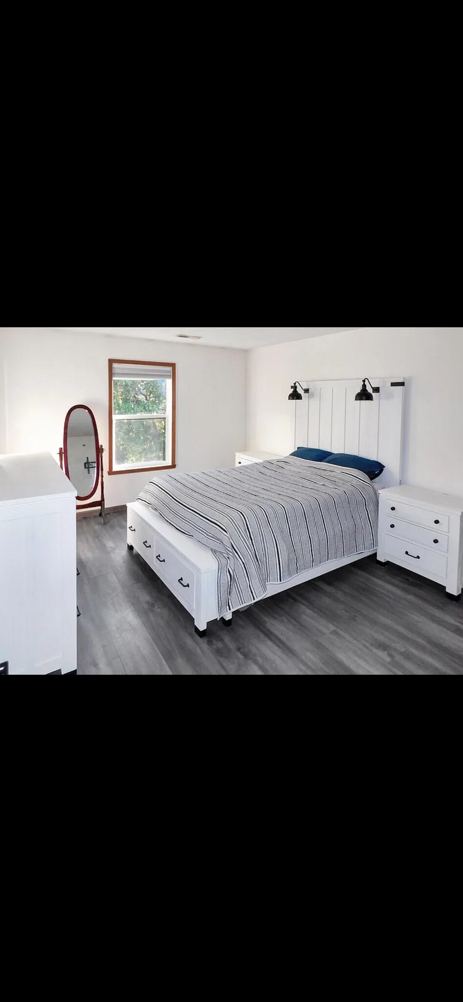 Building Photo - 558 Mosaic Ln