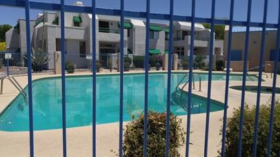 Building Photo - $500 move-in credit!!  Summertree Condos