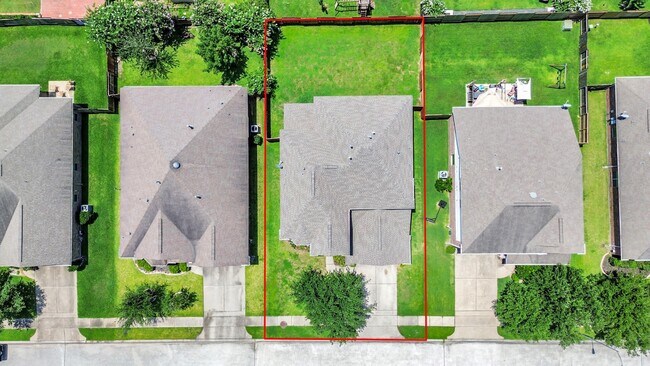 Building Photo - 8627 Sweet Pasture Dr