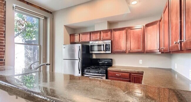 Building Photo - 3211 Zuni St