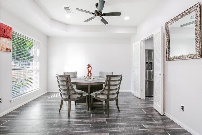 Building Photo - 1507 Buchans Dr