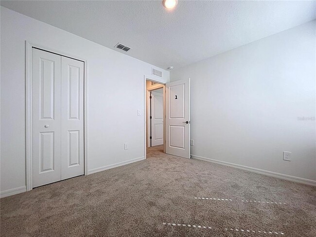 Building Photo - 17498 Happytrails St