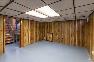 Building Photo - 194 Boncroft Dr