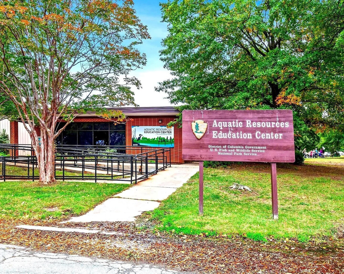 Building Photo - 1902 Curtis Ct SE