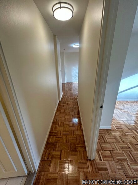 Building Photo - 185 Freeman St