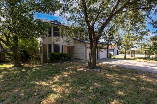 Building Photo - 6415 Jennings Dr