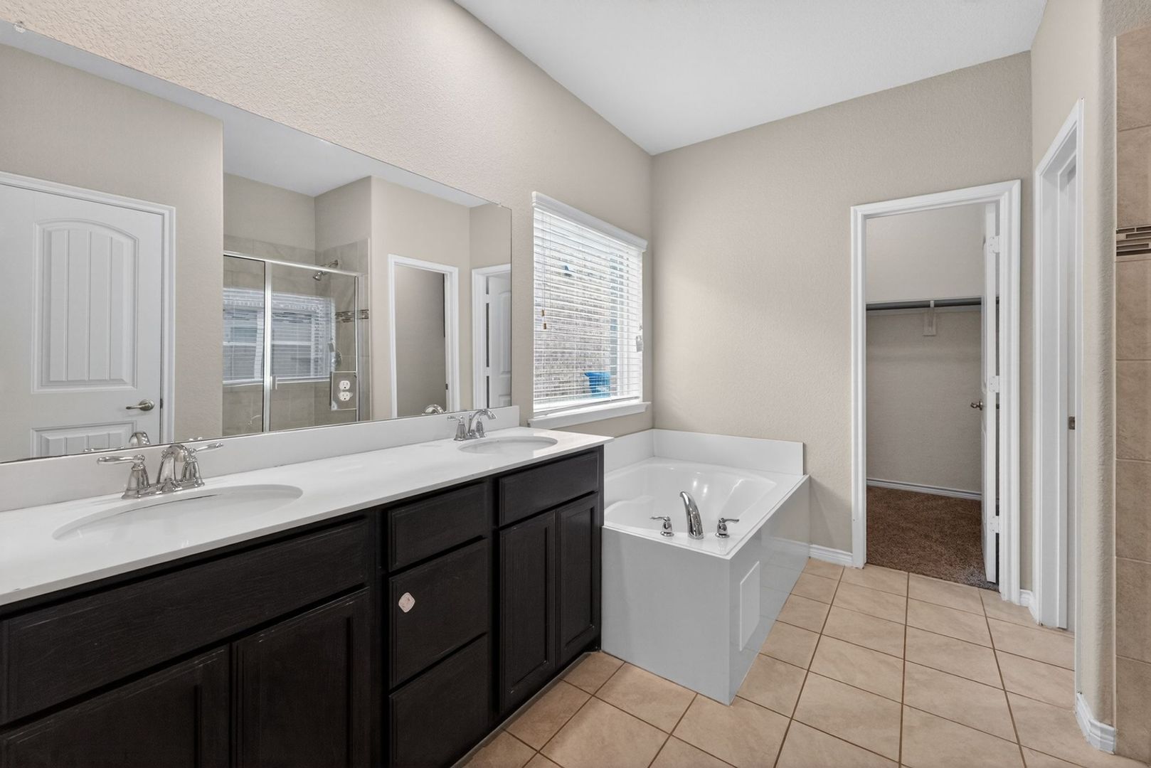 Building Photo - 10304 Big Sandy Ct