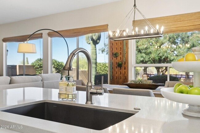 Building Photo - 7518 E Bent Tree Dr