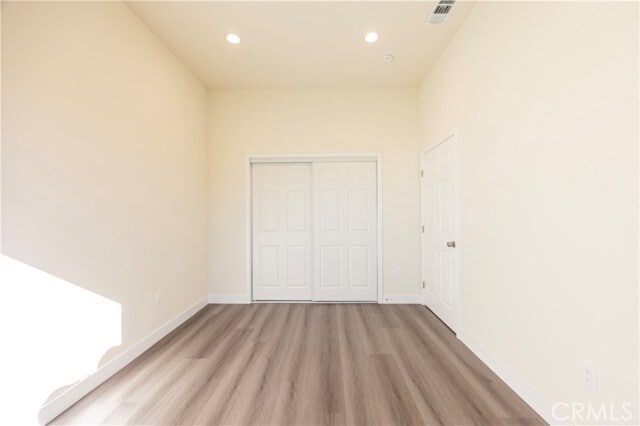 Building Photo - 2558 S 10th Ave