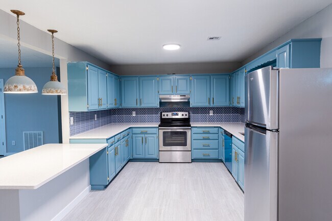 Building Photo - 101 NW K St