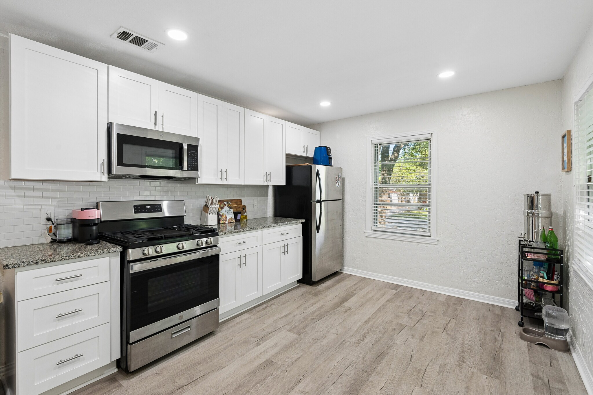 Building Photo - 2821 S Hills Ave