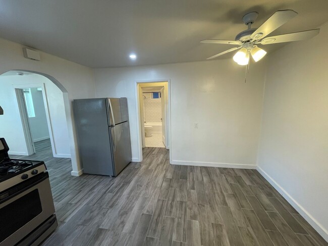 Building Photo - 1440 34th St