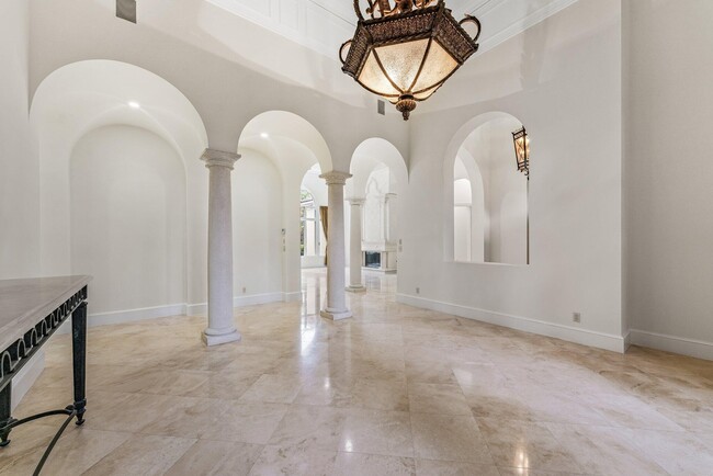 Building Photo - 11743 Bella Donna Ct