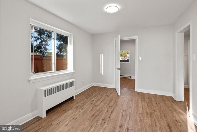 Building Photo - 8604 Chestnut Oak Rd