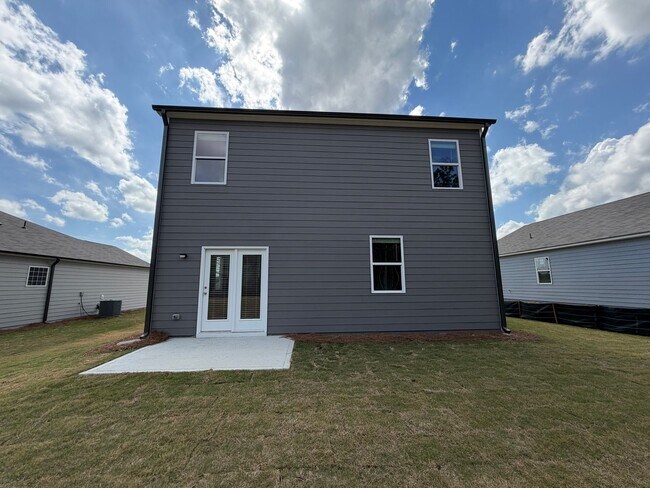 Building Photo - Brand New 5/3 House in Armuchee- $2,195
