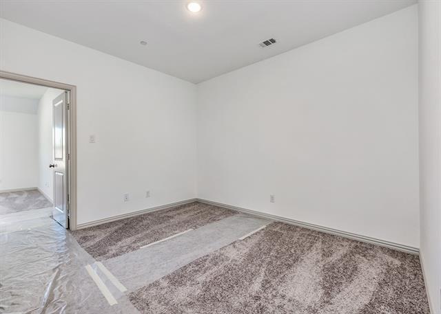 Building Photo - 8804 Samara St