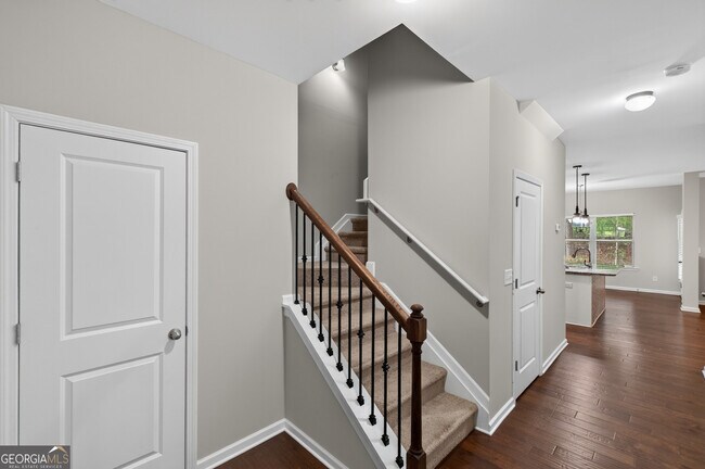 Building Photo - 127 Seabreeze Ct