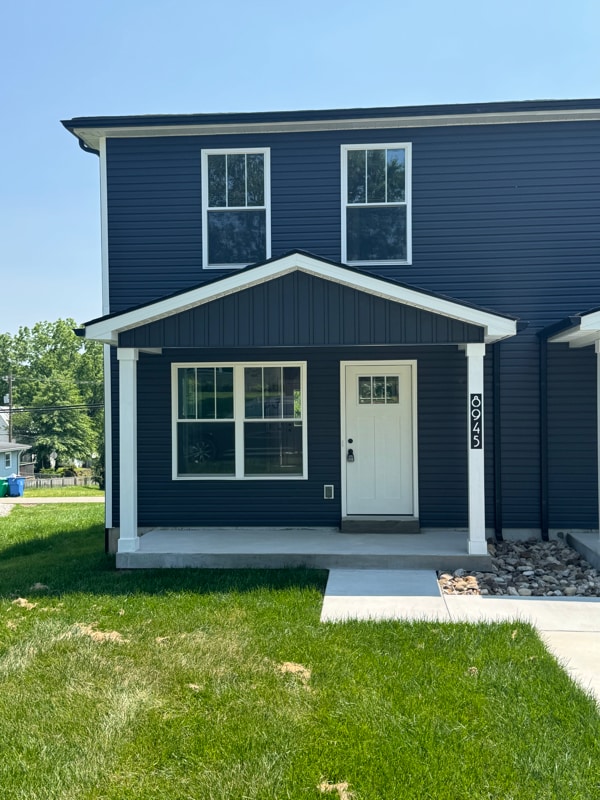 Building Photo - 8945 High St